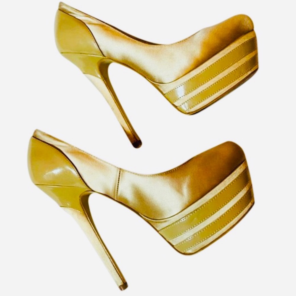 Bebe Tan Heels